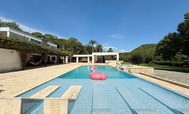 ALQUILER DE LINDA FINCA MANZANARES EN LA VEGA LLAMANOS AL3024120242 LOS ESPERAMOS.