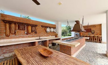 ALQUILER DE LINDA FINCA MANZANARES EN LA VEGA LLAMANOS AL3024120242 LOS ESPERAMOS.