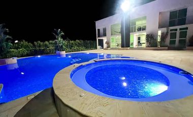 TE ALQUILO ESPECTACULAR FINCA LA CARLOTA EN BUCARAMANGA LLAMA AL3023096560 TE ESPERAMOS..