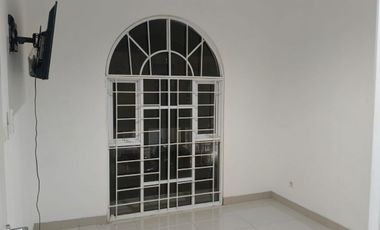 Rumah Disewakan CLuster La Seine Jakarta Garden City