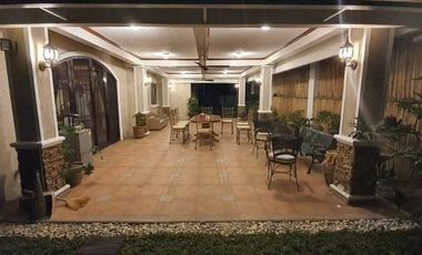 Well-Maintained 2-Storey House with Spacious Car Park for Sale in 📍 Pacific Village, Muntinlupa City 🏠