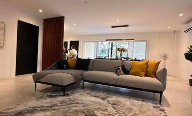 ORCHARD GOLF AND COUNTRY CLUB, DASMARINAS, CAVITE 5br house semi furnished for sale
