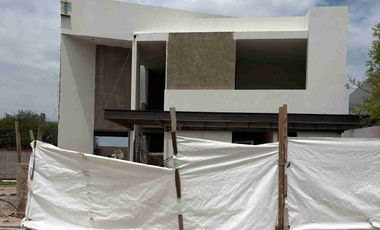 Casa en venta en Altozano