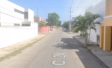 CASA EN COLONIA EMILIANO ZAPATA NORTE, MERIDA