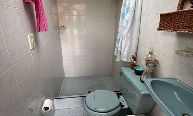 VENTA CASA BARRIO MADRIGAL