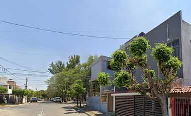 Casa En Venta. Isla Madeira, Jardines De La Cruz, Guadalajara Jalisco.