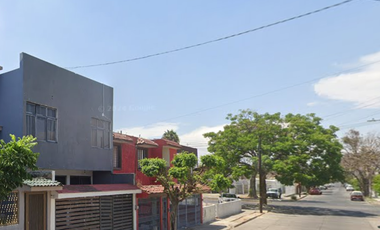 Casa En Venta. Isla Madeira, Jardines De La Cruz, Guadalajara Jalisco.