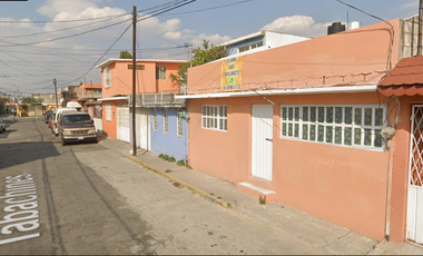 Casa de Remate bancario - Tabachines 259 - Villa de las Flores 1ra. Secc. - Coacalco - Edo. de México