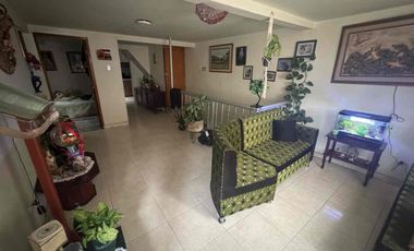 SE VENDE CASA CON RENTAS EN EL BARRIO EL BOSQUE MANIZALES