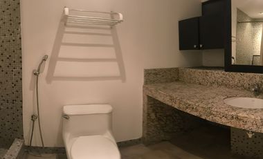 ALQUILER - DEPARTAMENTO 3 DORMITORIOS 3 BAÑOS - DORMITORIO DE SERVICIO Y BAÑO -  BAÑOS SOCIAL - SALA COMEDORY COCINA