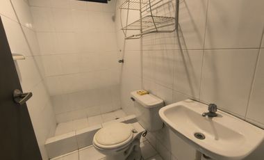 ALQUILER - DEPARTAMENTO 3 DORMITORIOS 3 BAÑOS - DORMITORIO DE SERVICIO Y BAÑO -  BAÑOS SOCIAL - SALA COMEDORY COCINA