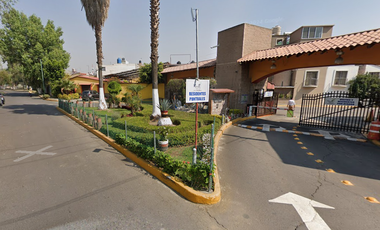 GJL.- CASA EEN CONDOMINIO ADJUDICADA EN VENTA EN LA CALLE PALMERA ROJA 3 COLONIA HACIENDA LAS PALMAS I Y II