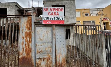 Casa en construcción en venta