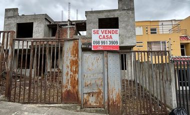 Casa en construcción en venta