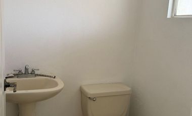 RENTA CASA DE 2 PLANTAS EN URBI HACIENDA BALBOA, CUAUTITLAN IZCALLI