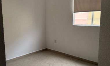 RENTA CASA DE 2 PLANTAS EN URBI HACIENDA BALBOA, CUAUTITLAN IZCALLI
