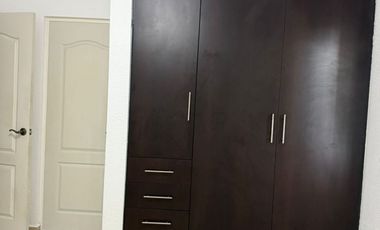 RENTA CASA DE 2 PLANTAS EN URBI HACIENDA BALBOA, CUAUTITLAN IZCALLI