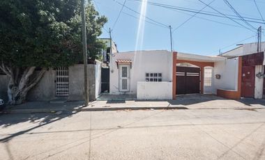 TERRENO CON CONSTRUCCION EN VENTA EN CIUDAD DEL CARMEN. COL. TACUBAYA