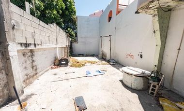 TERRENO CON CONSTRUCCION EN VENTA EN CIUDAD DEL CARMEN. COL. TACUBAYA