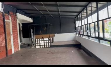 VENTA O RENTA PROPIEDAD PARA USO COMERCIAL