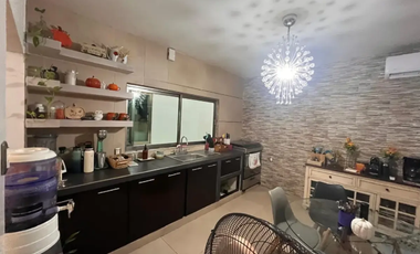 VENDO CASA EN ADALBERTO TEJEDA. AL SU DE LA CIUDAD DE BOCA DEL RIO