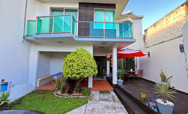 VENDO CASA EN ADALBERTO TEJEDA. AL SU DE LA CIUDAD DE BOCA DEL RIO