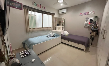 VENDO CASA EN ADALBERTO TEJEDA. AL SU DE LA CIUDAD DE BOCA DEL RIO