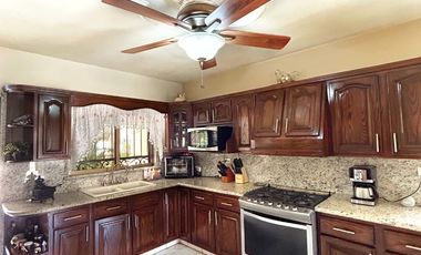 CASA GRANDE RESIDENCIAL EN RENTA AMUEBLADA