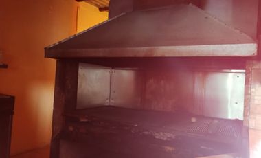 LOCAL COMERCIAL EN RENTA EN GUADALUPE NL, ZONA CENTRO, A 2 CUADRAS DE AV. B JUAREZ, AMUEBLADO Y EQUIPADO PARA OPERAR, ABIERTOS A CAMBIAR GIRO