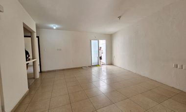 RENTO LOCAL EN PLANTA BAJA, PARA EMPRESA QUE REQUIERA MUCHO ESPACIO