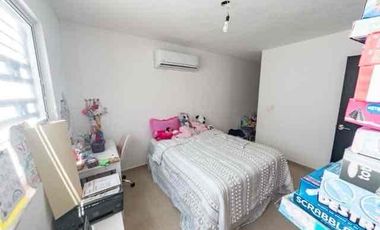 CASA EN VENTA EN CIUDAD DEL CARMEN. BUGAMBILIAS