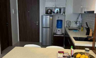 fully furnished 1 bedroom with balcony
