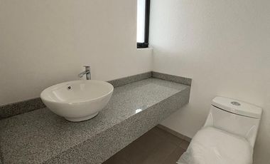 Comoda casa nueva en Aurea Residencial Toluca zona Santin aeropuerto