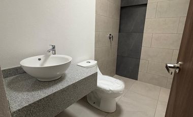 Comoda casa nueva en Aurea Residencial Toluca zona Santin aeropuerto