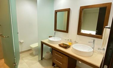 Departamento de lujo en Icon Vallarta con acceso a playa – 4 recámaras y amenidades exclusivas.