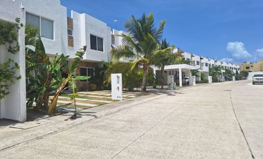 Casa en renta en la Joya cerca del centro Maya en Playa del Carmen, Quintana Roo