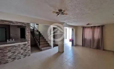 CASA EN RENTA ZONA CENTRO
