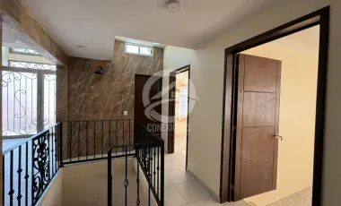CASA EN RENTA ZONA CENTRO