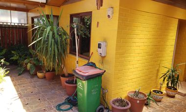 Amplia Casa En Puente Alto- Ciudad Del Sol - Barrio Portugal