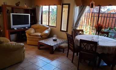 Amplia Casa En Puente Alto- Ciudad Del Sol - Barrio Portugal