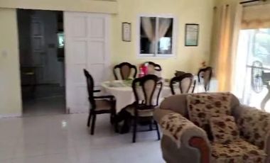 Rest House With Beautiful Garden and Spacious Lot in Tarlac City