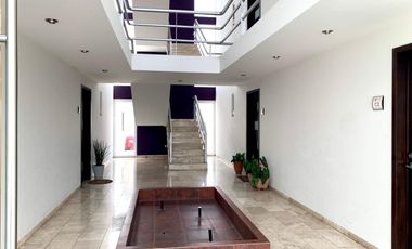 RENTA de Departamento 2 Recámaras, 2 ½ baños, 2 cajones de estacionamiento,  Caseta de vigilancia con Portero24/7, en SEGUNDO NIVEL Cerca UDLAP.