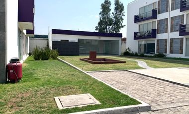 RENTA de Departamento 2 Recámaras, 2 ½ baños, 2 cajones de estacionamiento,  Caseta de vigilancia con Portero24/7, en SEGUNDO NIVEL Cerca UDLAP.