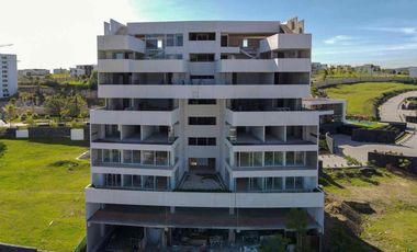 Penthouse en Venta con Roof Garden y Jardines Privados – Torre Vedana, Valle del Porto