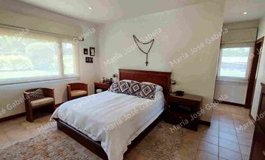 EN VENTA CASA DE LUJO DE 1 PLANTA, DE 4 DORMOTORIOS Y UNA SUITE  CON ESTUDIO, EN PIFO, A 5MIN DE LA RUTA VIVA