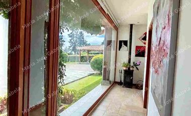 EN VENTA CASA DE LUJO DE 1 PLANTA, DE 4 DORMOTORIOS Y UNA SUITE  CON ESTUDIO, EN PIFO, A 5MIN DE LA RUTA VIVA