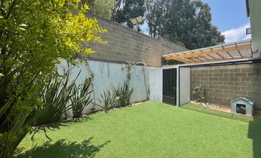 Linda casa en renta en Vista Bosques