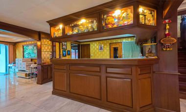 Urgent Sale! Spacious 3-Storey House with Private Pool on 1,424 sq.m. Land in the Heart of Khu Khot  3 Floors | 7 Bedrooms | 7 Parking Spaces