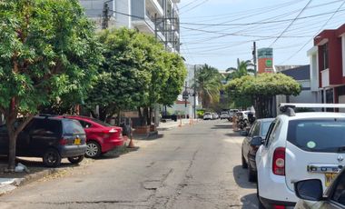 SE VENDE CASA UNIFAMILIAR CONJUNTO EL HOBO CERCA A UNICENTRO