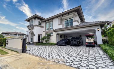 Luxury house For Sale at Nantawan Bangna km7, corner unit, L-Size